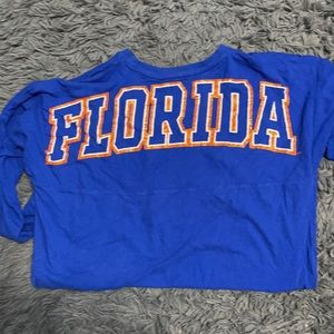 Women’s Gators shirt